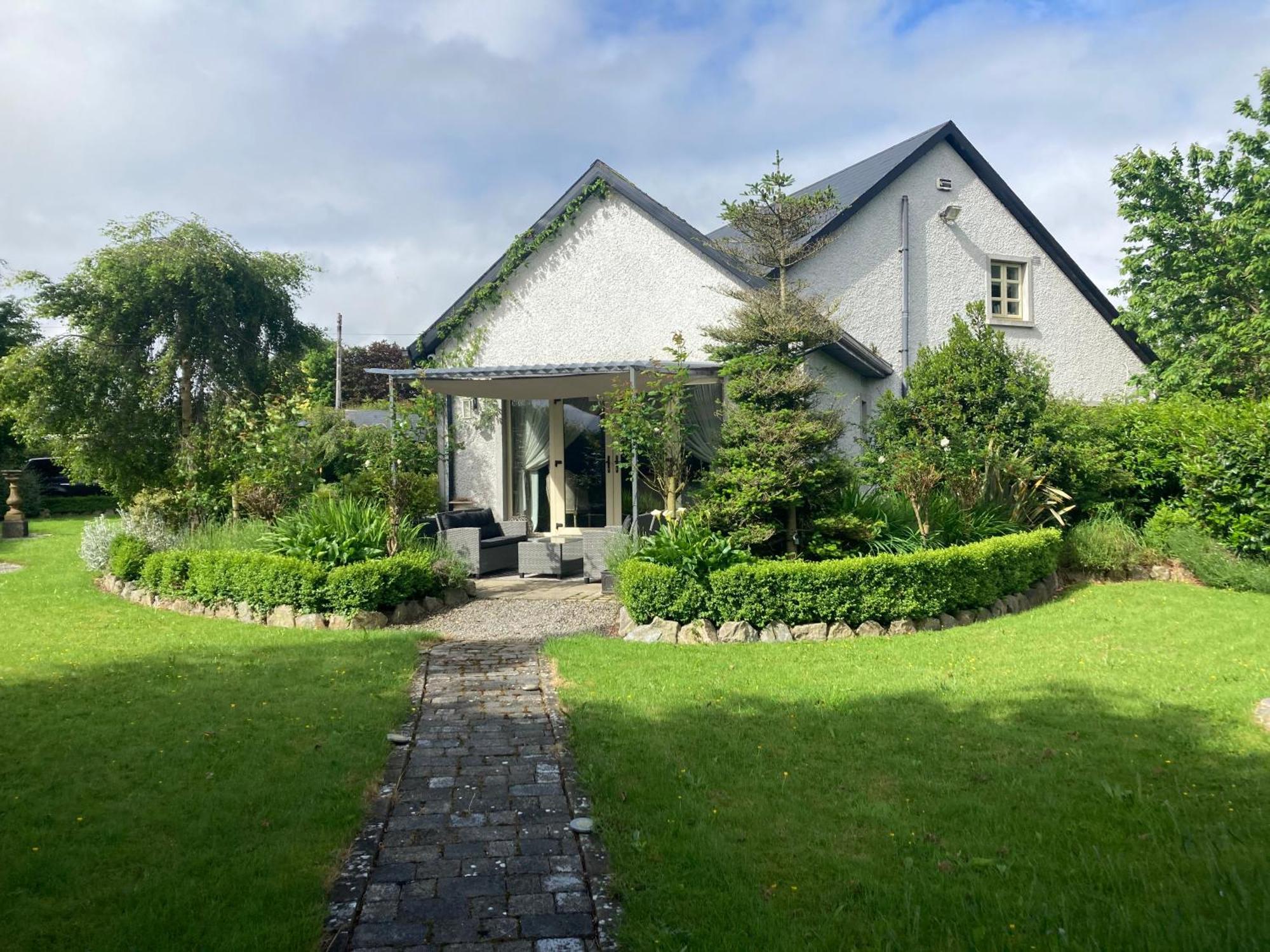Ballybur * Cuffesgrange