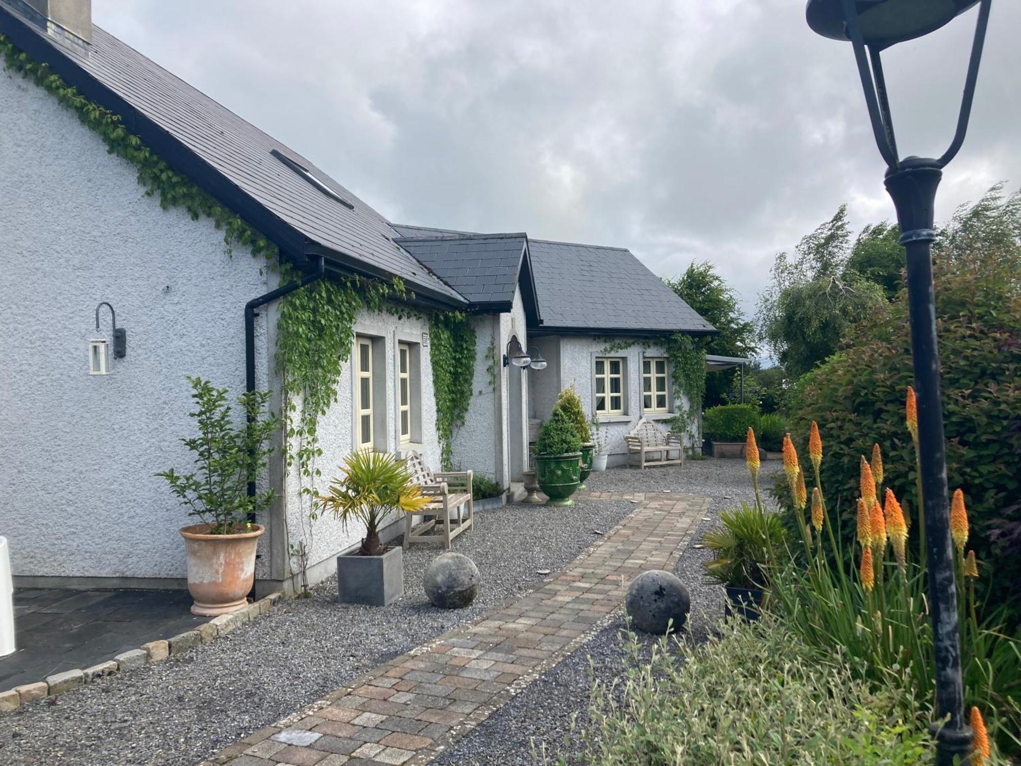 Ballybur *